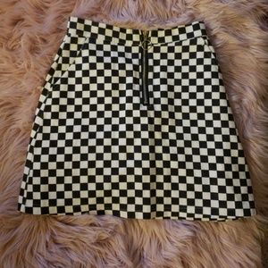 Checkered mini skirt